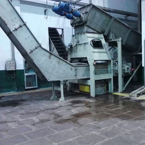 สายพานลำเลียงเครื่องขูดห่วงโซ่ขี้เลื่อยแบบหลายจุด